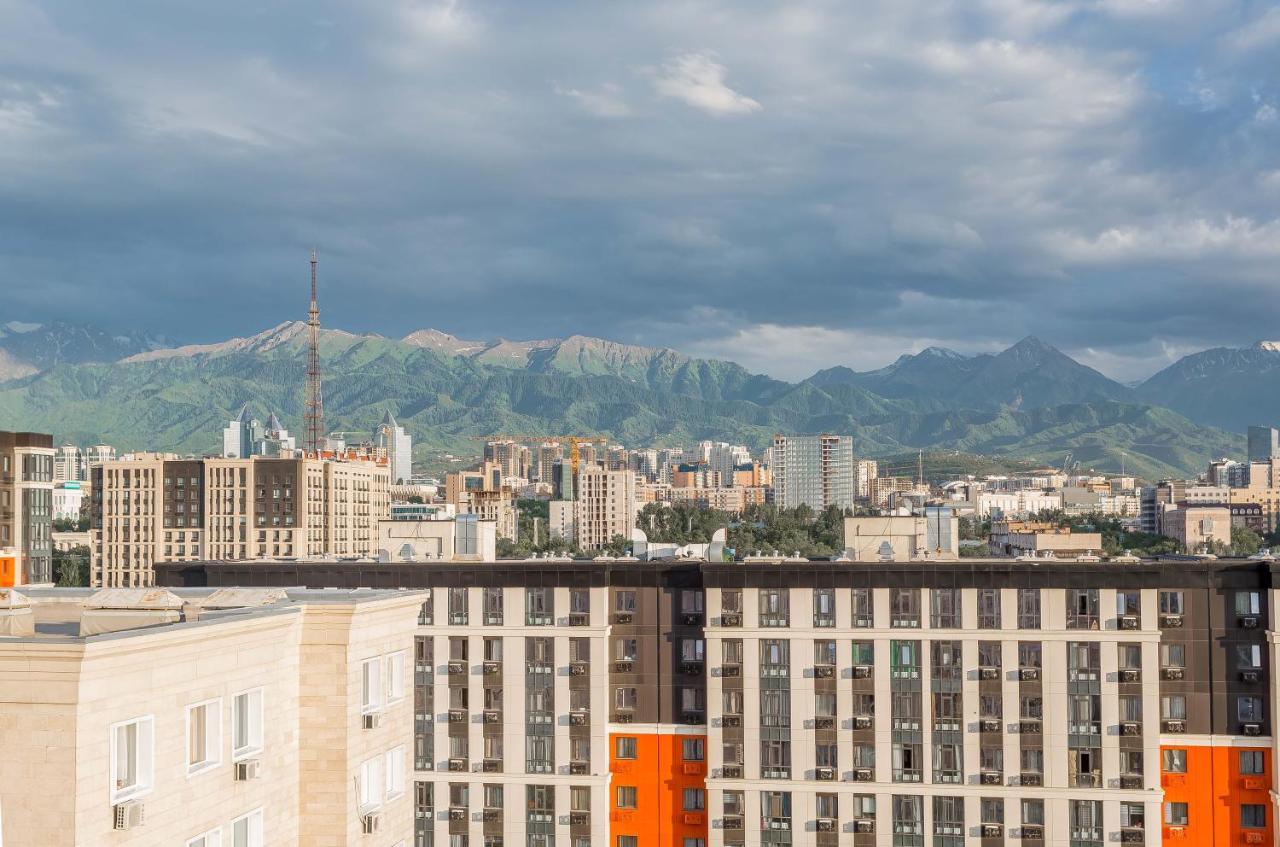 Жк Жастар Атамекен Центр Города, Отличная Локация Almaty Eksteriør billede