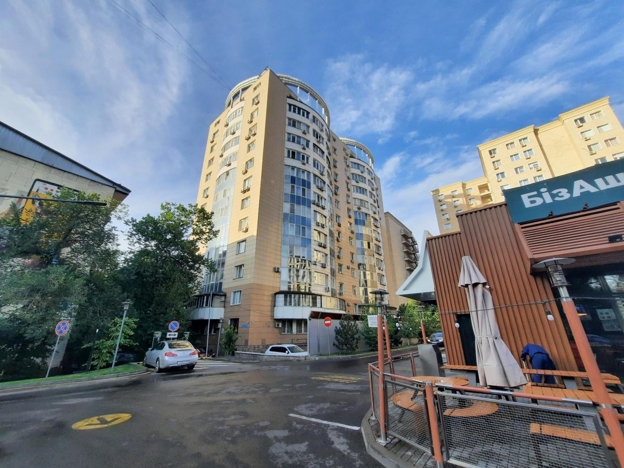 Жк Жастар Атамекен Центр Города, Отличная Локация Almaty Eksteriør billede